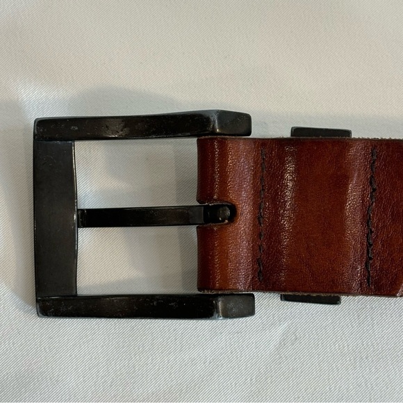 FOSSIL Smooth Leather Lightly Distressed Vintage Pewter Coloured Buckle - Picture 5 of 9